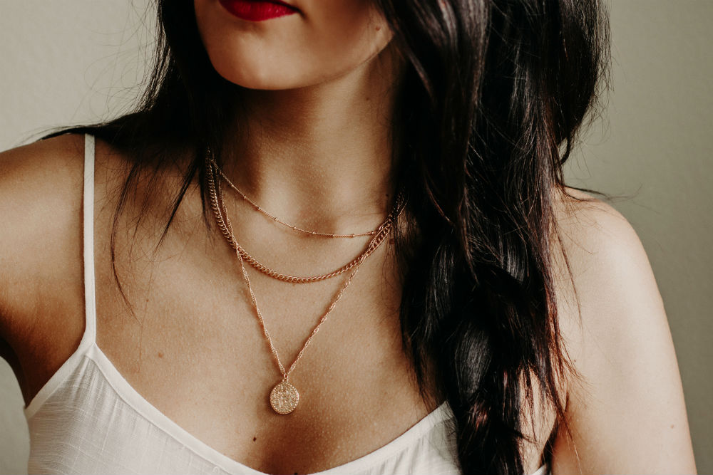 CHARACTERISTICS OF NECKLACES CHARACTERISTICS OF NECKLACES
